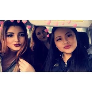 Meet your Posher, Alessandra